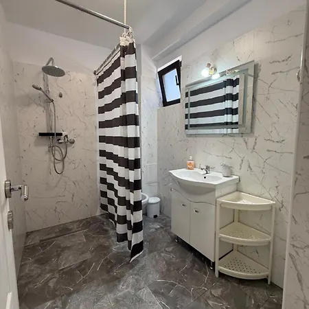 Axelandraboutique Eforie Nord