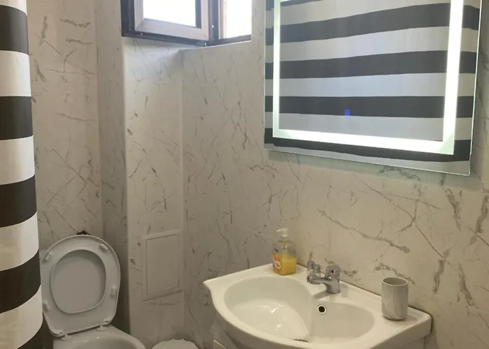 Pensión Axelandraboutique 3*