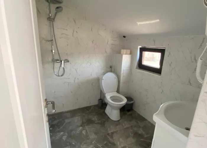 Axelandraboutique Pensión