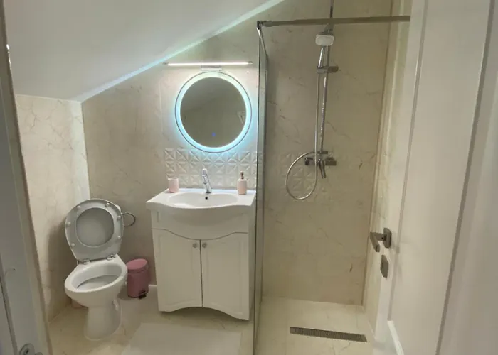 Axelandraboutique Eforie Nord